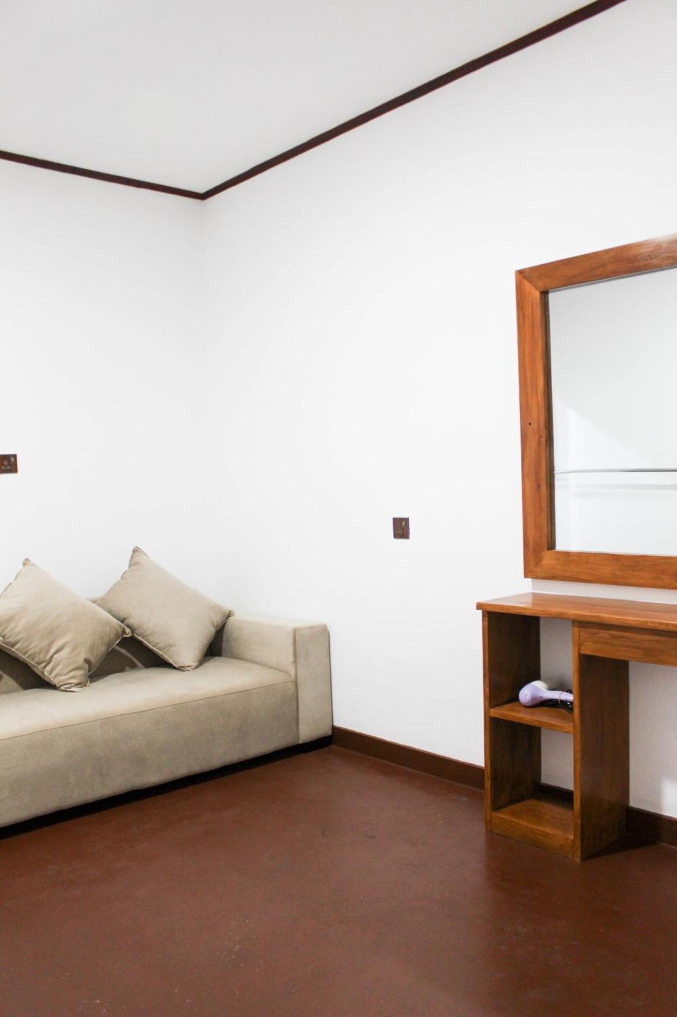 Lavender Homestay Ела Екстериор снимка